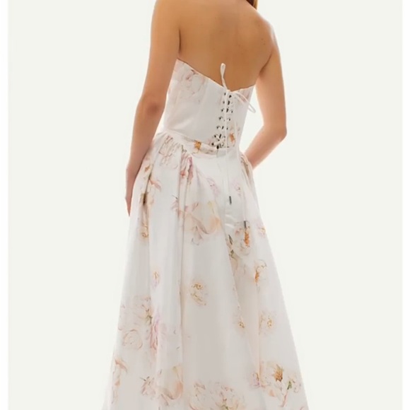 Used once. Good as new. Refined pink peony maxi dress Garden of Eden (Milla) - Picture 3 of 3